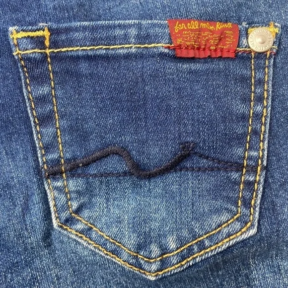 7 For All Mankind Little Kids Mens Classic Shorts Brand Size 7 = 6-7Y QK034 - Picture 3 of 6